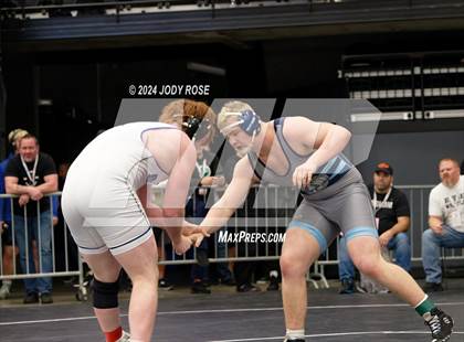 Thumbnail 2 in UHSAA 6A Finals photogallery.