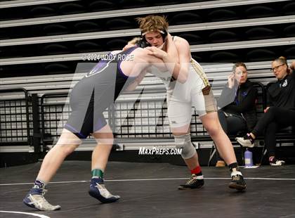 Thumbnail 2 in UHSAA 6A Finals photogallery.