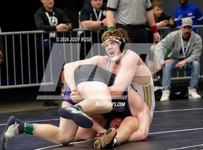 Thumbnail 3 in UHSAA 6A Finals photogallery.