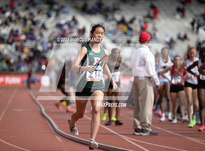 Thumbnail 1 in Penn Relays (4 X 400 Meter) photogallery.