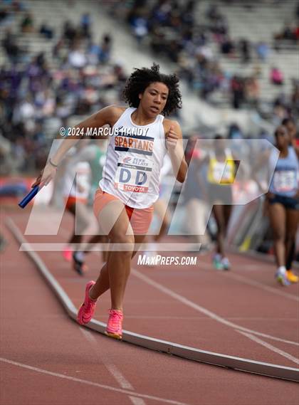 Thumbnail 1 in Penn Relays (4 X 400 Meter) photogallery.