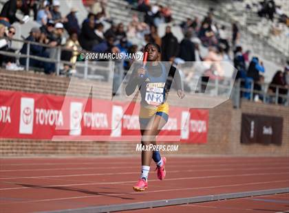 Thumbnail 3 in Penn Relays (4 X 400 Meter) photogallery.