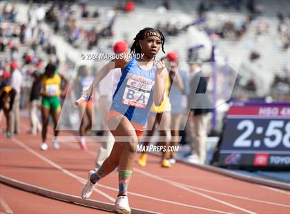 Thumbnail 2 in Penn Relays (4 X 400 Meter) photogallery.