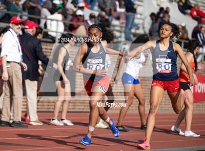 Thumbnail 1 in Penn Relays (4 X 400 Meter) photogallery.