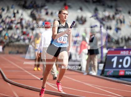 Thumbnail 1 in Penn Relays (4 X 400 Meter) photogallery.