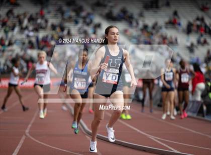 Thumbnail 2 in Penn Relays (4 X 400 Meter) photogallery.