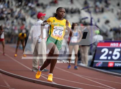 Thumbnail 2 in Penn Relays (4 X 400 Meter) photogallery.