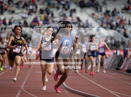 Thumbnail 1 in Penn Relays (4 X 400 Meter) photogallery.