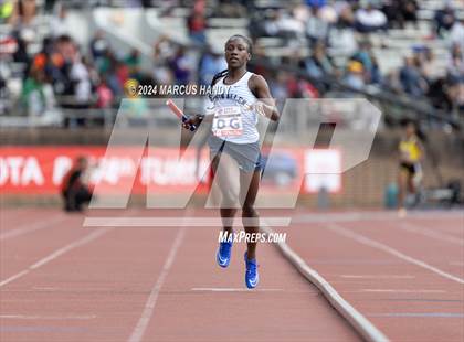 Thumbnail 1 in Penn Relays (4 X 400 Meter) photogallery.