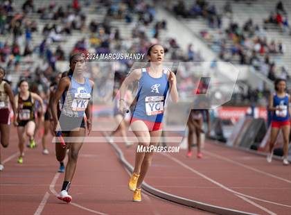 Thumbnail 1 in Penn Relays (4 X 400 Meter) photogallery.