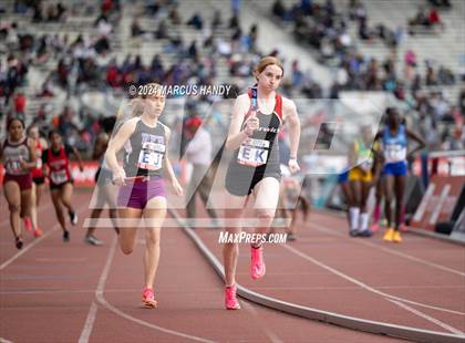 Thumbnail 1 in Penn Relays (4 X 400 Meter) photogallery.