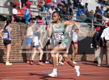 Thumbnail 3 in Penn Relays (4 X 400 Meter) photogallery.