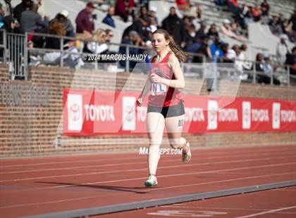 Thumbnail 3 in Penn Relays (4 X 400 Meter) photogallery.