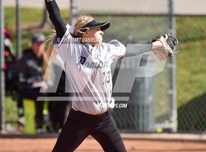 Thumbnail 3 in Fort Collins vs. Pomona (CHSAA 5A Region 2 Playoff) photogallery.