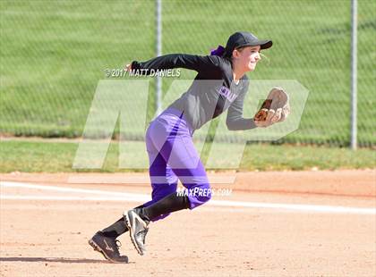Thumbnail 2 in Fort Collins vs. Pomona (CHSAA 5A Region 2 Playoff) photogallery.