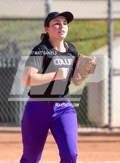 Thumbnail 3 in Fort Collins vs. Pomona (CHSAA 5A Region 2 Playoff) photogallery.