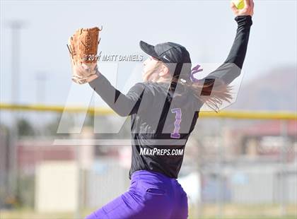 Thumbnail 2 in Fort Collins vs. Pomona (CHSAA 5A Region 2 Playoff) photogallery.