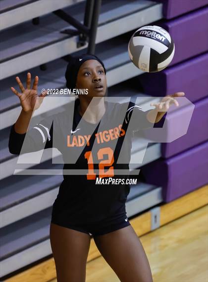 Thumbnail 1 in Griffin vs Stockbridge (4A Area 4 Tournament) photogallery.