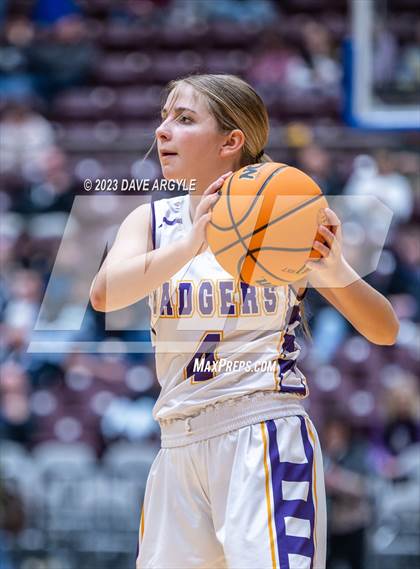 Thumbnail 2 in Wayne vs. Tabiona (UHSAA 1A Final) photogallery.