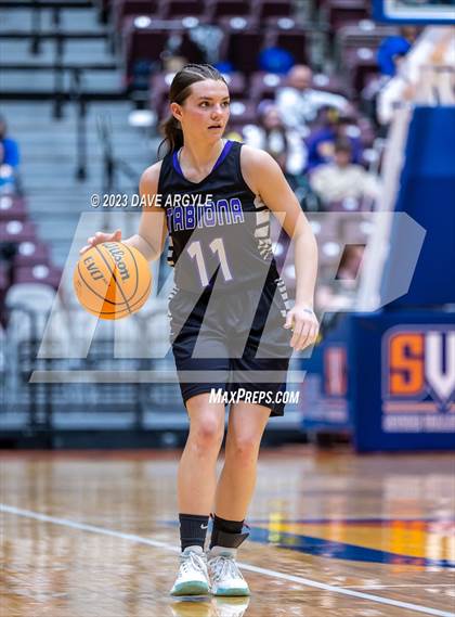 Thumbnail 3 in Wayne vs. Tabiona (UHSAA 1A Final) photogallery.
