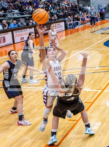 Thumbnail 1 in Wayne vs. Tabiona (UHSAA 1A Final) photogallery.