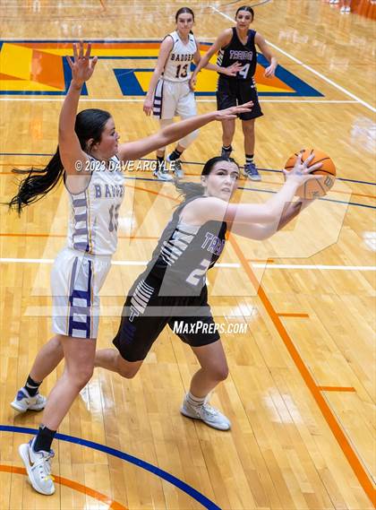 Thumbnail 2 in Wayne vs. Tabiona (UHSAA 1A Final) photogallery.