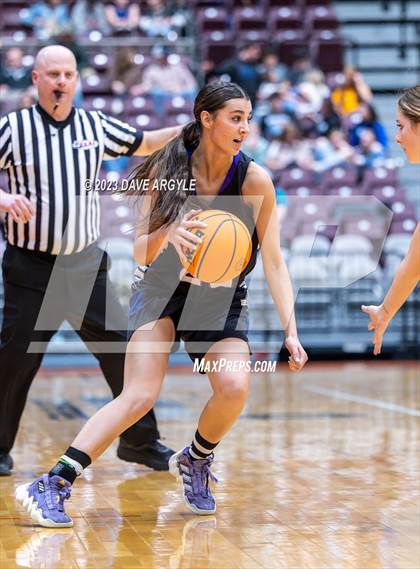 Thumbnail 2 in Wayne vs. Tabiona (UHSAA 1A Final) photogallery.