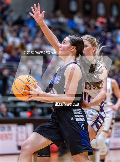 Thumbnail 2 in Wayne vs. Tabiona (UHSAA 1A Final) photogallery.