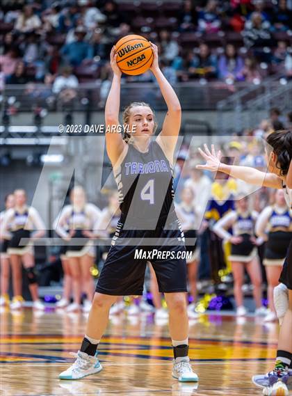 Thumbnail 3 in Wayne vs. Tabiona (UHSAA 1A Final) photogallery.