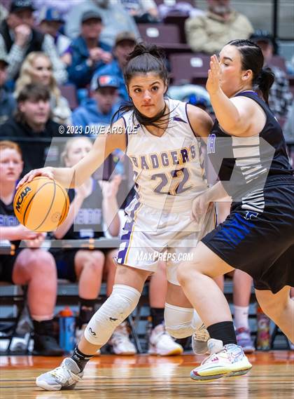 Thumbnail 2 in Wayne vs. Tabiona (UHSAA 1A Final) photogallery.