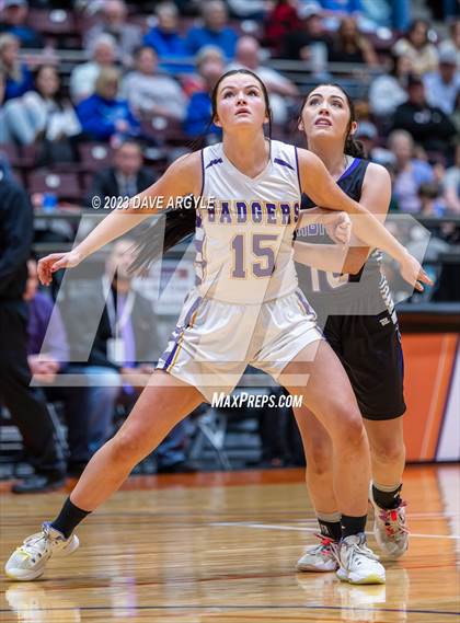 Thumbnail 2 in Wayne vs. Tabiona (UHSAA 1A Final) photogallery.