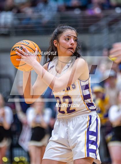 Thumbnail 3 in Wayne vs. Tabiona (UHSAA 1A Final) photogallery.