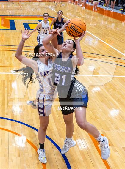 Thumbnail 1 in Wayne vs. Tabiona (UHSAA 1A Final) photogallery.
