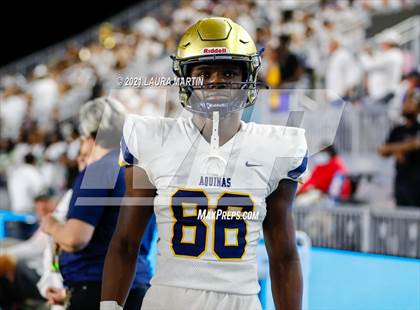 Thumbnail 3 in St. Thomas Aquinas vs. Tampa Bay Tech (FHSAA 7A Final) photogallery.