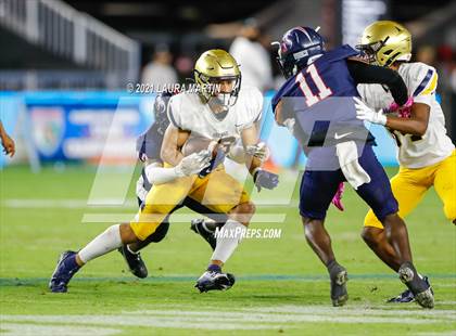 Thumbnail 2 in St. Thomas Aquinas vs. Tampa Bay Tech (FHSAA 7A Final) photogallery.