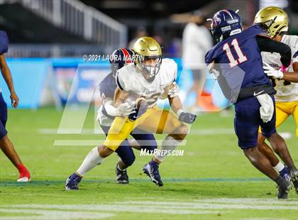 Thumbnail 1 in St. Thomas Aquinas vs. Tampa Bay Tech (FHSAA 7A Final) photogallery.