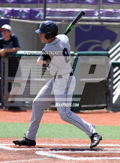 Thumbnail 2 in Southeast vs. Sabetha (KSHSAA 3A Quarterfinal) photogallery.