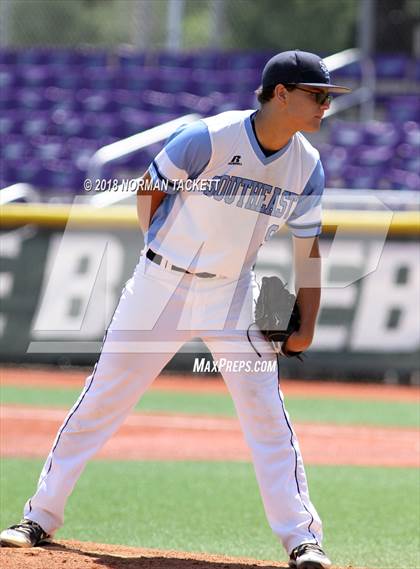 Thumbnail 1 in Southeast vs. Sabetha (KSHSAA 3A Quarterfinal) photogallery.