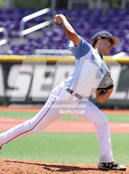 Thumbnail 2 in Southeast vs. Sabetha (KSHSAA 3A Quarterfinal) photogallery.