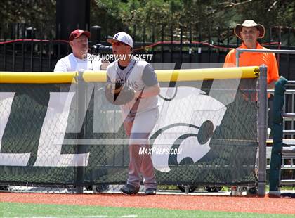 Thumbnail 2 in Southeast vs. Sabetha (KSHSAA 3A Quarterfinal) photogallery.