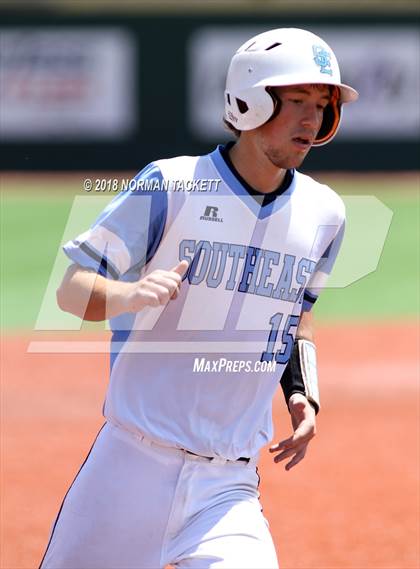 Thumbnail 1 in Southeast vs. Sabetha (KSHSAA 3A Quarterfinal) photogallery.