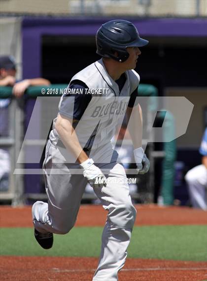 Thumbnail 2 in Southeast vs. Sabetha (KSHSAA 3A Quarterfinal) photogallery.