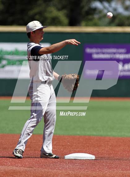 Thumbnail 1 in Southeast vs. Sabetha (KSHSAA 3A Quarterfinal) photogallery.