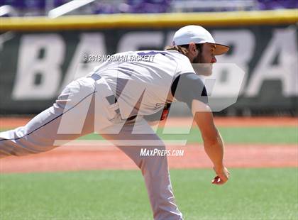 Thumbnail 2 in Southeast vs. Sabetha (KSHSAA 3A Quarterfinal) photogallery.