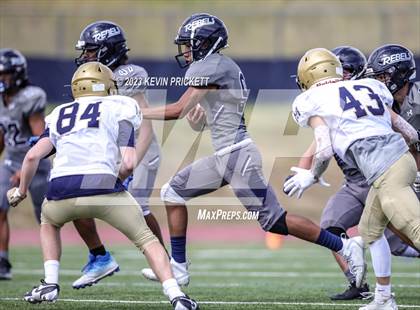 Thumbnail 2 in Mullen @ Columbine photogallery.