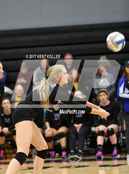Thumbnail 2 in Stoney Creek vs Marian (MHSAA Regional Semifinal) photogallery.