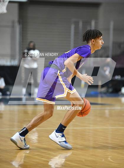 Thumbnail 3 in Bishop Gorman vs. Durango (Tarkanian Classic) photogallery.