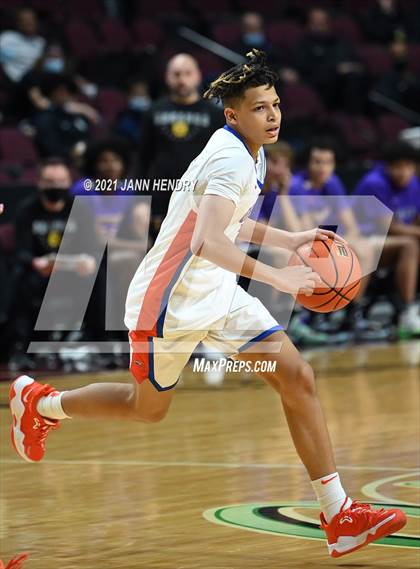 Thumbnail 1 in Bishop Gorman vs. Durango (Tarkanian Classic) photogallery.