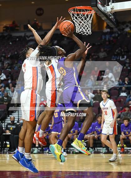 Thumbnail 2 in Bishop Gorman vs. Durango (Tarkanian Classic) photogallery.