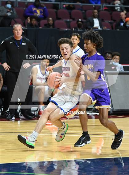 Thumbnail 2 in Bishop Gorman vs. Durango (Tarkanian Classic) photogallery.